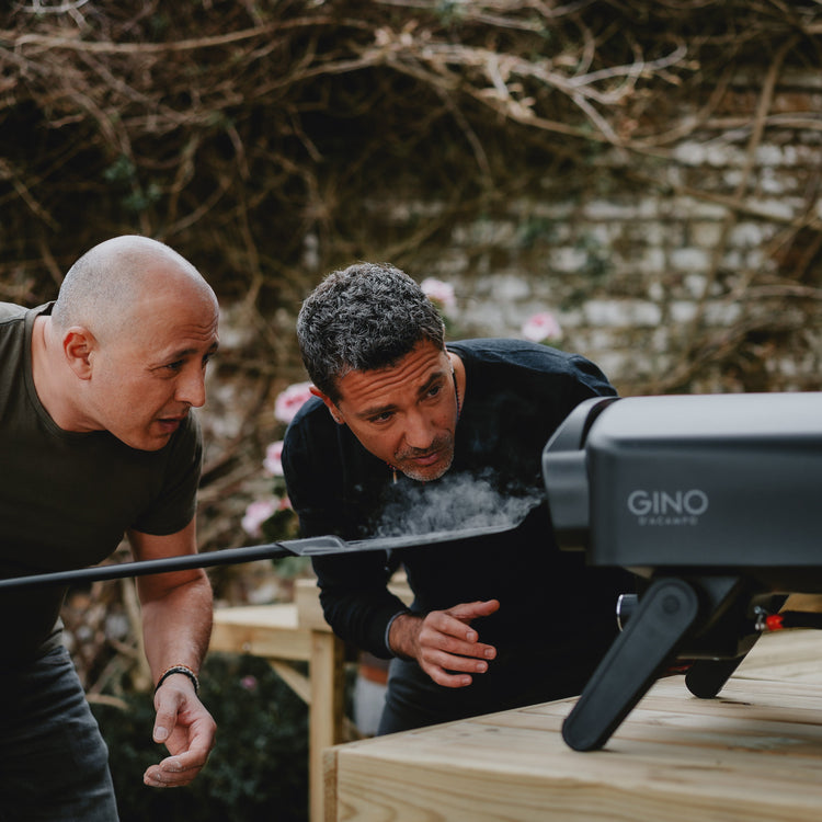 Nero x Gino pizza oven met accessoires
